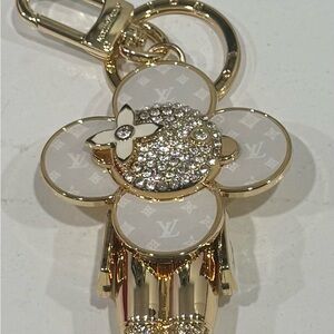 New  Gold and Silver Floral Key Holder